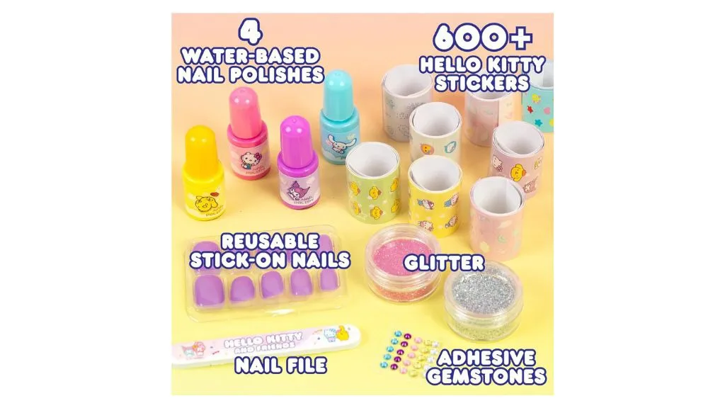 Acest set de unghii strălucitoare Hello Kitty face manichiurile magice