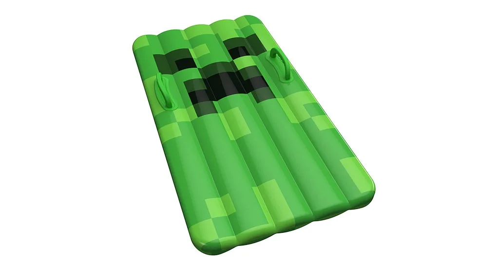 Playview Brands aduce jocuri gonflabile Minecraft și NERF în curtea din spate.