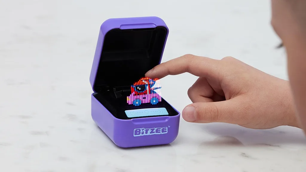 Bitzee a împachetat 15 animale de companie interactive și o mulțime de distracție într-o mică capsulă