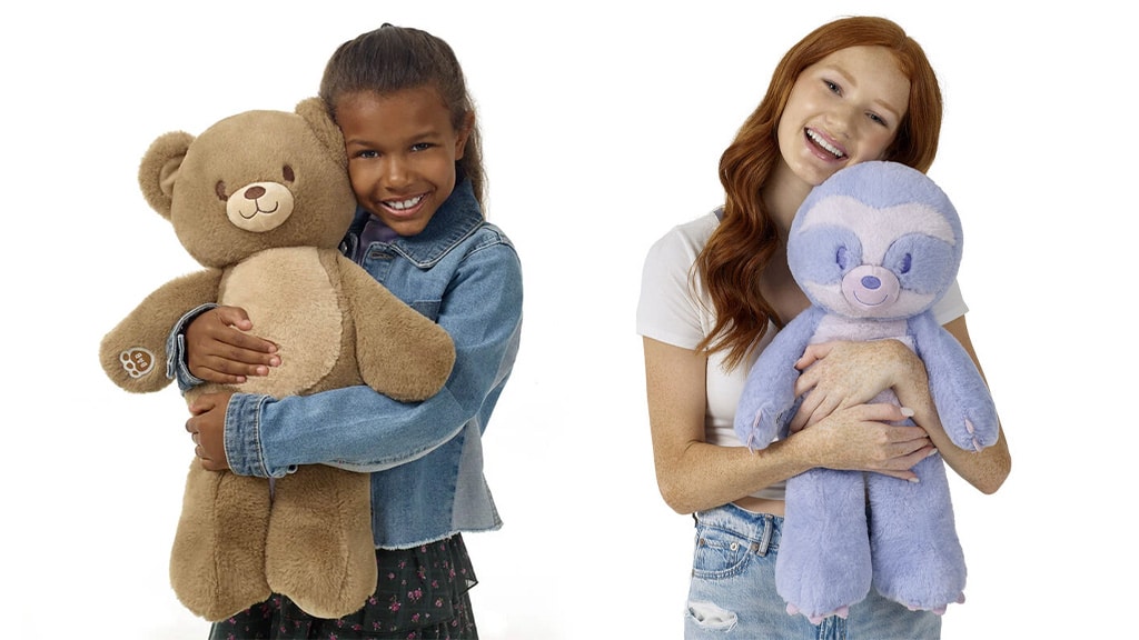 Plușurile Heartwarming Hugs de la Build-A-Bear s-au întors