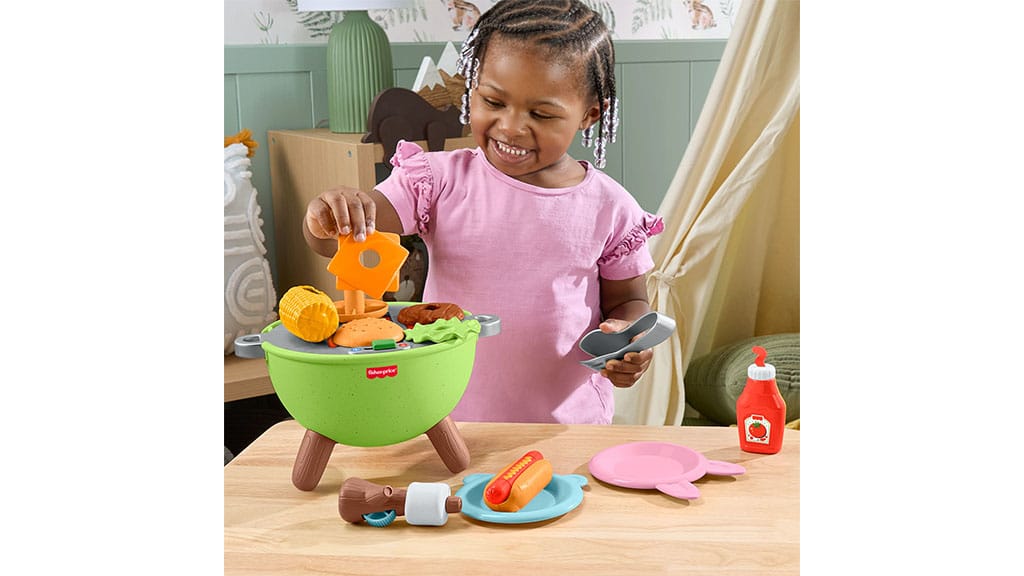 Aventurile în aer liber se mută în cameră cu aceste noi jucării Fisher-Price
