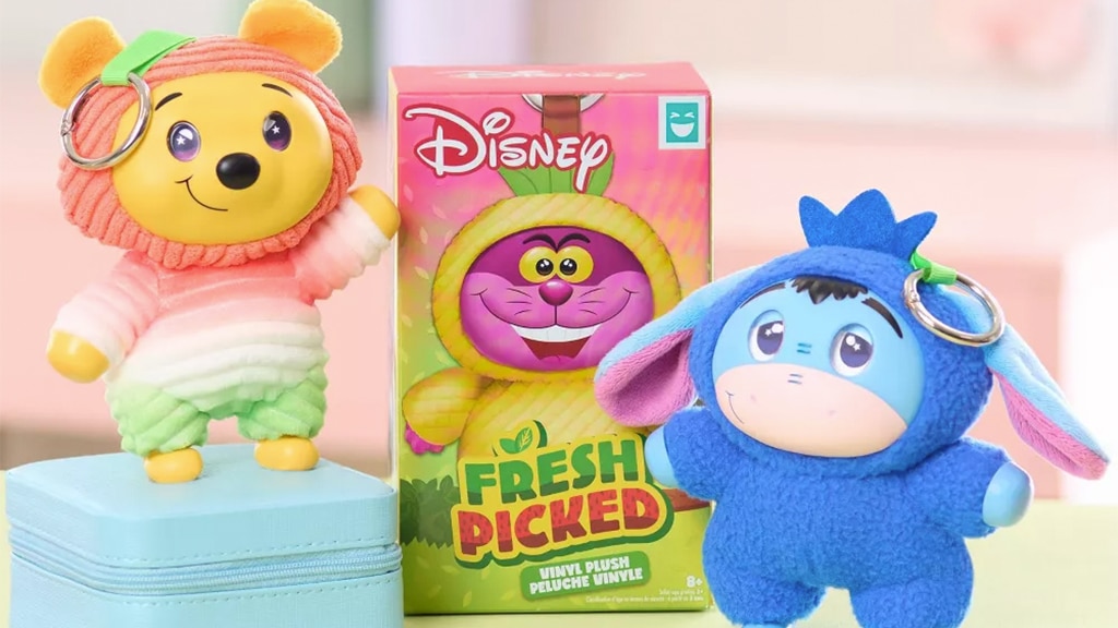 Just Play facează deschiderea cu noile pachete surpriză Happy Haul Disney