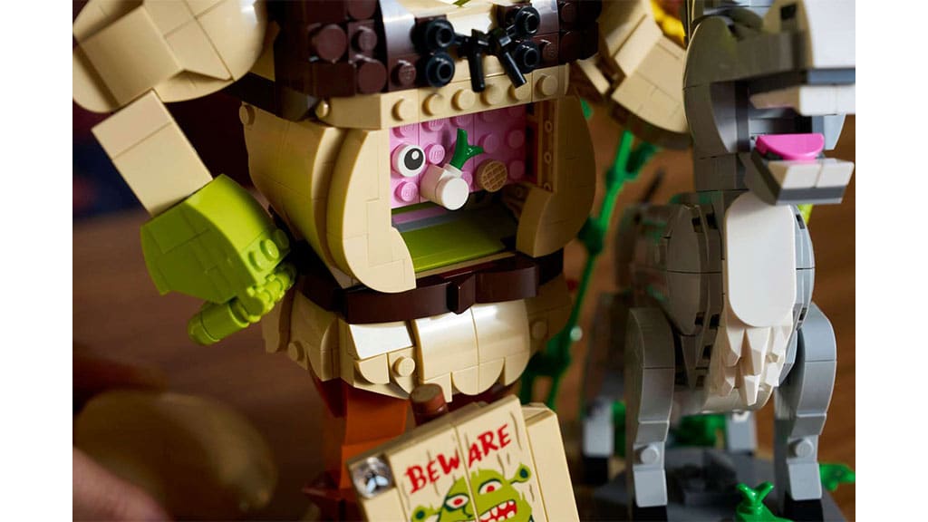 Setul LEGO Ideas Shrek, Donkey și Puss in Boots