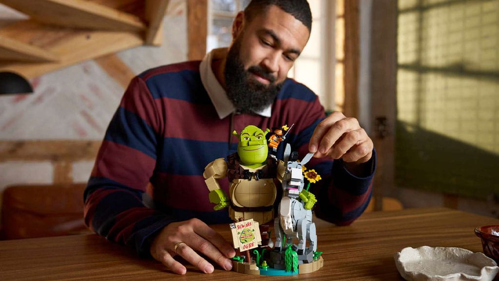 Setul LEGO Ideas Shrek, Donkey și Puss in Boots