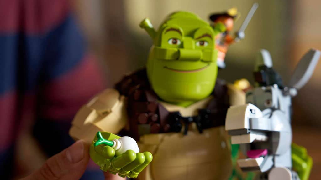 Setul LEGO Ideas Shrek, Donkey și Puss in Boots