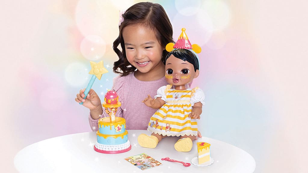 JAKKS Pacific Disney Darlings Surprize magice de ziua de naștere Winnie the Pooh