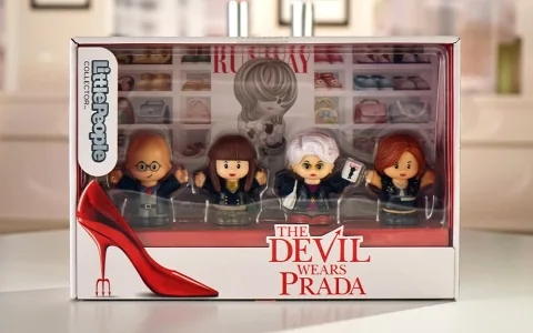 Fisher-Price prezintă setul Little People Diavolul se îmbracă de la Prada pe podium
