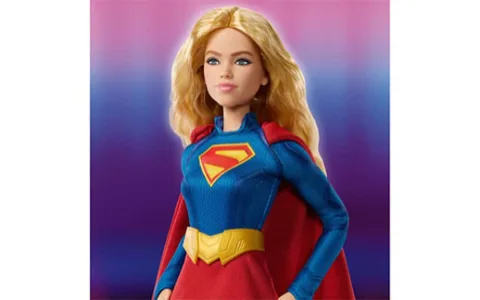 Supergirl salvează jocul cu noile produse Warner Bros DC