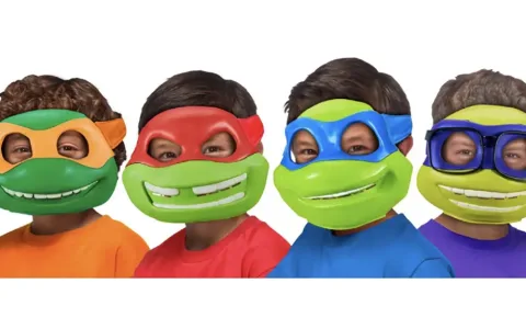 Exclusiv: Hasbro a dat lovitura cu noul său brand de jucării, Hydro Pods!