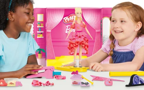 Jucătorii își pot prezenta mișcările stilate în Bratz: Rhythm & Style