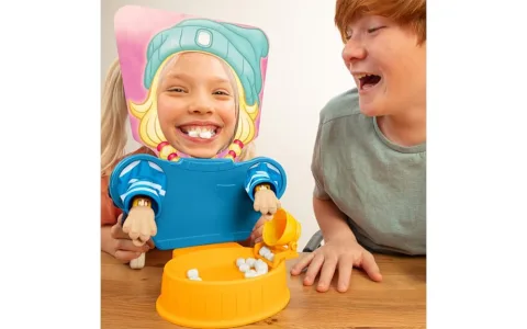 Jocul de rol trece la un nou nivel cu noul set de joacă pentru îngrijire personală de la Melissa & Doug