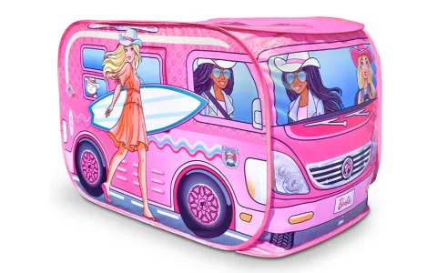 Copiii pot învăța despre prietenie cu cea mai nouă colecție de păpuși American Girl