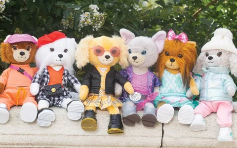 Sunny Days Entertainment Woof & Co. cățeluși de pluș