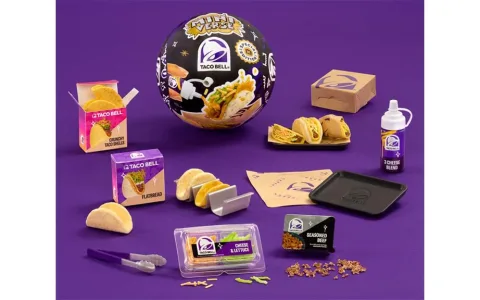 Fii creativ cu Crunchwrap-urile și colecția MGA Miniverse Make It Mini Taco Bell!