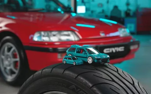 Mașinile Honda ajung direct în garajul Mattel Brick Shop