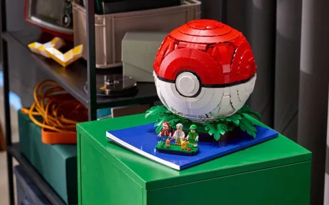 Trăiește bătăliile acasă cu aceste noi seturi LEGO Pokémon