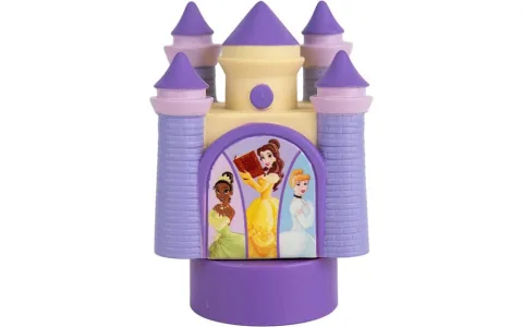 Trăiește magia prințeselor Disney cu noua figură proiector Luna!