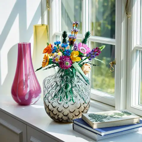 LEGO® Creator - Wildflower Bouquet (10313) cumpăra Jucariishop