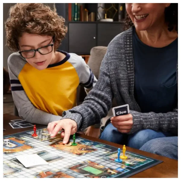 Cluedo - Joc de societate clasic de detectivi - Hasbro imaginea 4
