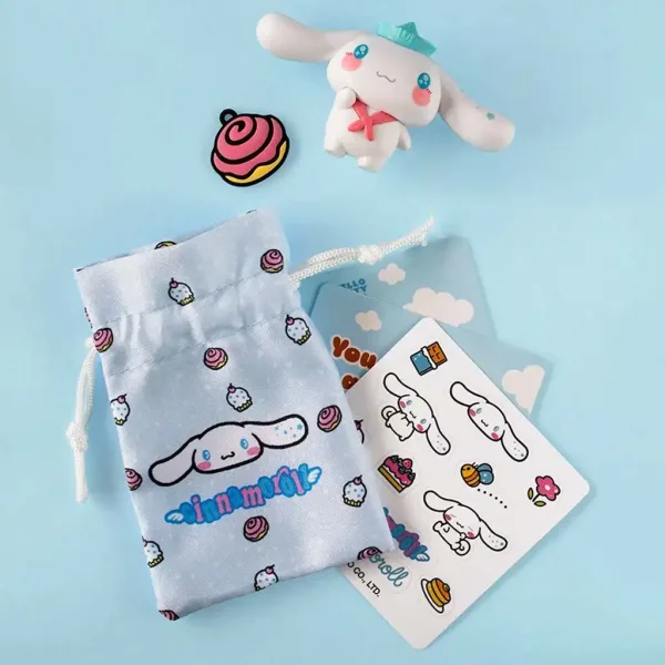 Hello Kitty: Figurină Cinnamoroll în cutie cu accesorii 6cm imaginea 3