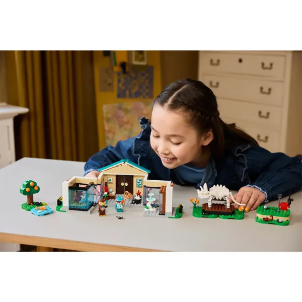 LEGO® Animal Crossing™: Colecția de muzeu a lui Blathers (77056) imaginea 6