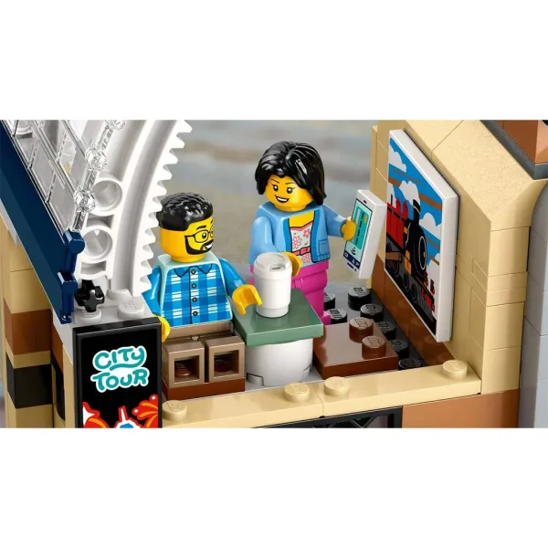 LEGO® City: Gara centrală (60469) imaginea 6