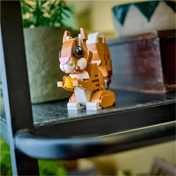 LEGO® Creator: Animale drăguțe: Cățeluș jucăuș (31382) imaginea 4