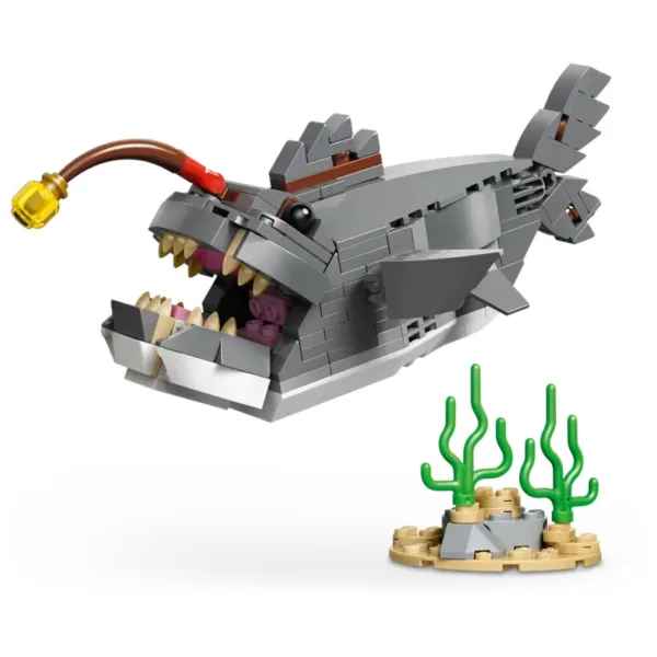 LEGO® Creator: Rechin periculos cu un cufăr de comori (31381) imaginea 3