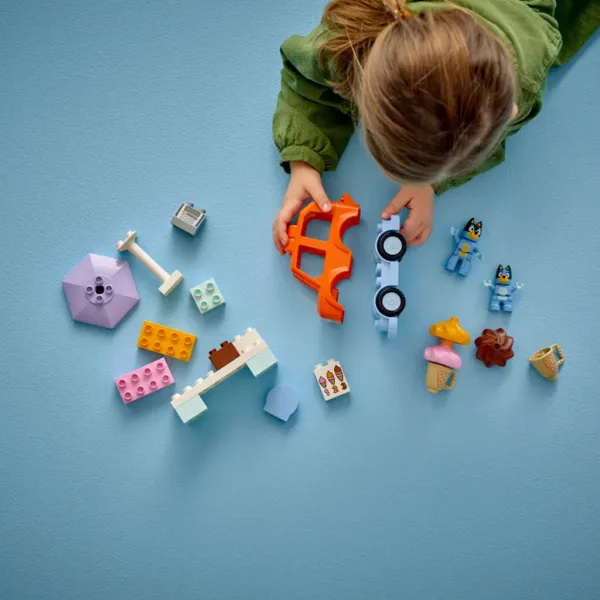LEGO® DUPLO®: Înghețată cu Bluey™ (10458) imaginea 7