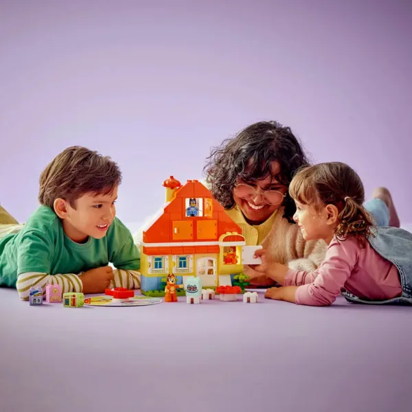 LEGO® DUPLO®: Joc de memorie Casa Familiei Bluey™ (10459) imaginea 6