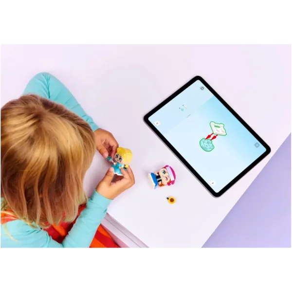LEGO® Disney: Mini Anna și Elsa (43284) imaginea 4