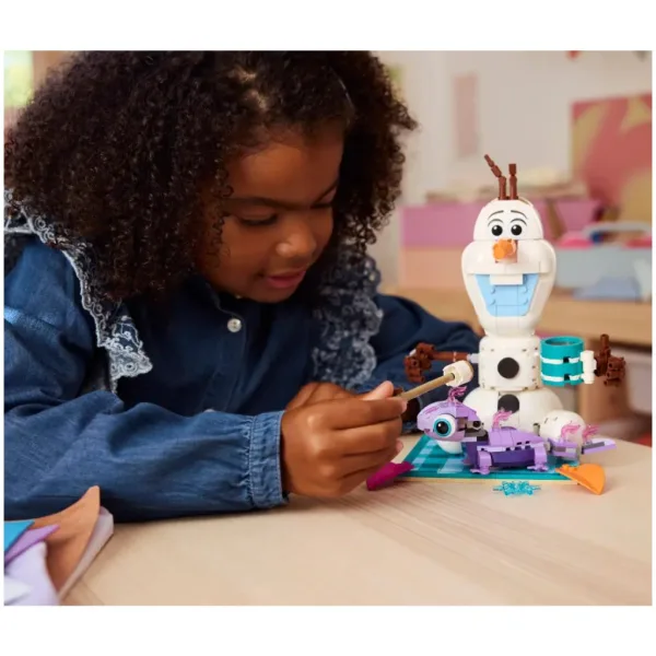 LEGO® Disney: Picnic amuzant cu Olaf și Bruni (43287) imaginea 4