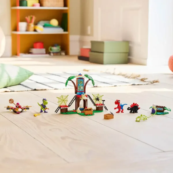 LEGO® Marvel: Bătălia raptorilor dintre Omul Păianjen și Gobby la cartierul general din casa în copac (11200) imaginea 4