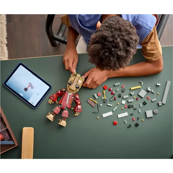 LEGO® Marvel: Groot în uniforma Ravagerilor (76341) imaginea 5