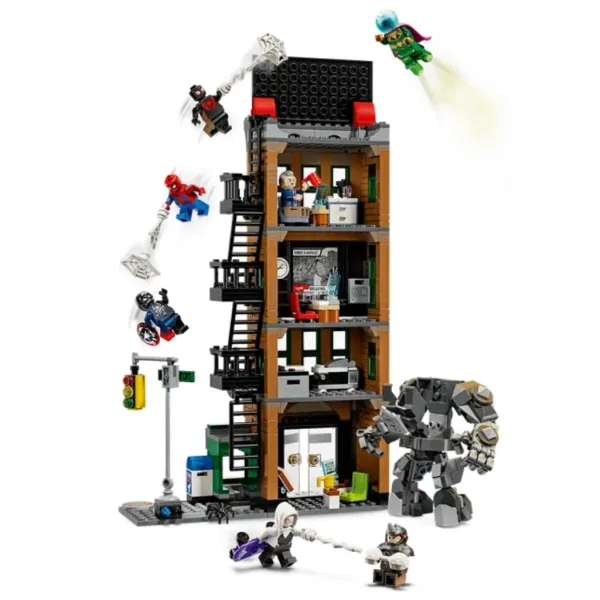 LEGO® Marvel: Omul-Păianjen vs. Mysterio: Lupta de la redacție (76342) imaginea 3