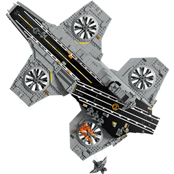 LEGO® Marvel: Helicarrier S.H.I.E.L.D. (76354) imaginea 4