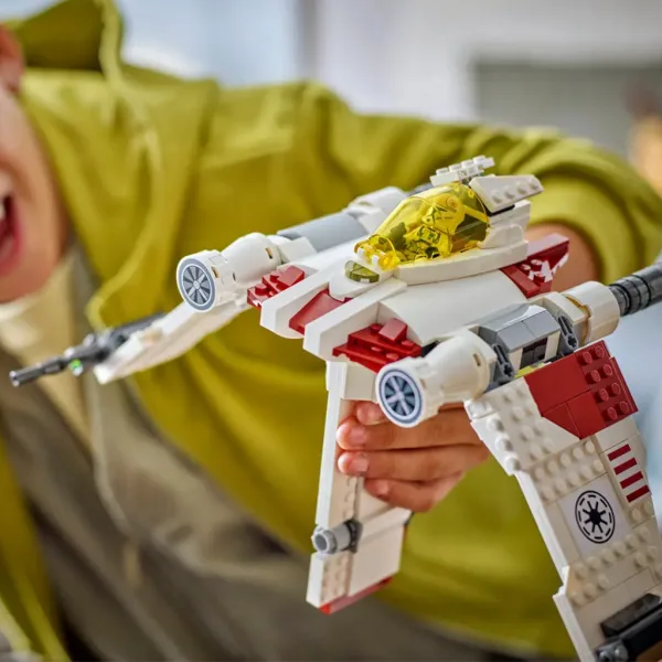 LEGO® Star Wars™: Vânător stelar clasa V-19 Torrent (75432) imaginea 6