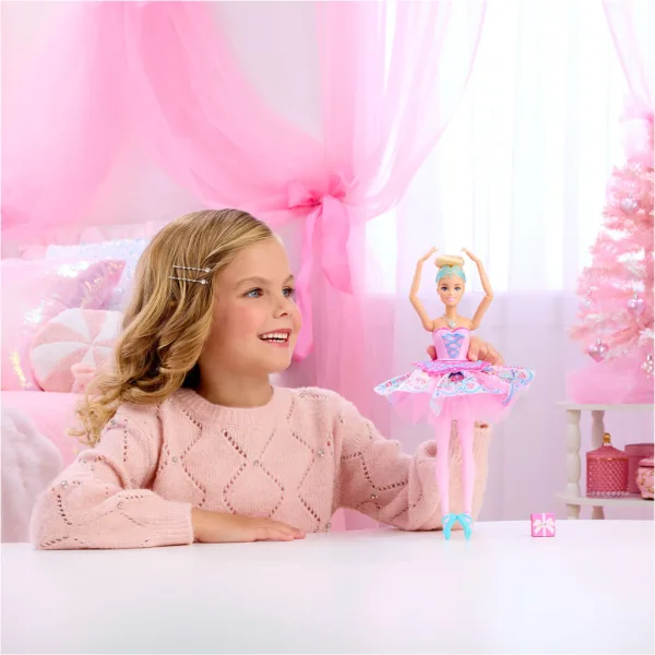 Barbie Spărgătorul de nuci - Balerina Clara păpușă - Mattel imaginea 3