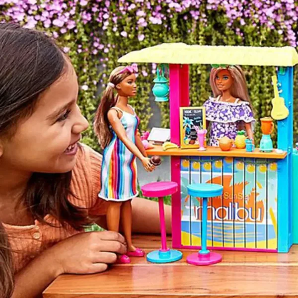 Barbie: The Ocean Beach Schack set de joacă - Mattel imaginea 3