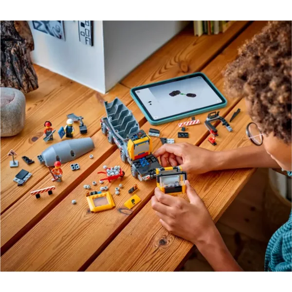 LEGO® City: Camion de beton (60478) imaginea 5
