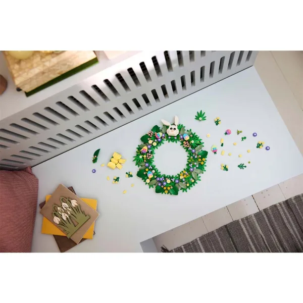 LEGO®: Coroană de primăvară (40957) imaginea 5