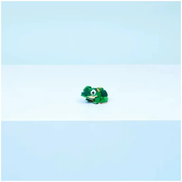 LEGO® Creator: Broască țestoasă cu o floare de nufăr (31377) imaginea 4