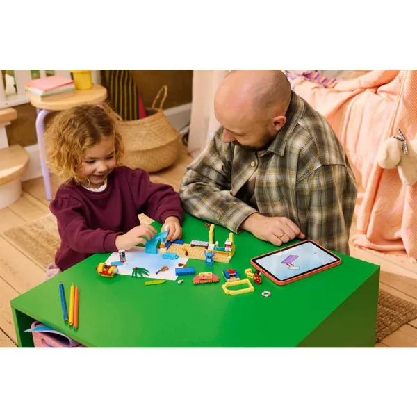 LEGO® Disney™: Aventurile de plajă ale lui Lilo și Stitch (43280) imaginea 4