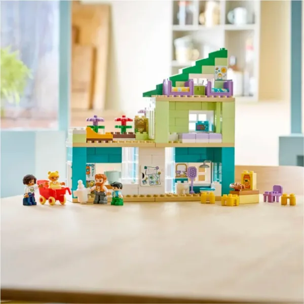 LEGO® DUPLO®: 3 în 1 casă de familie modernă cu figurine (10470) imaginea 5