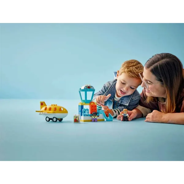 LEGO® DUPLO®: Prima dată la aeroport (10443) imaginea 6