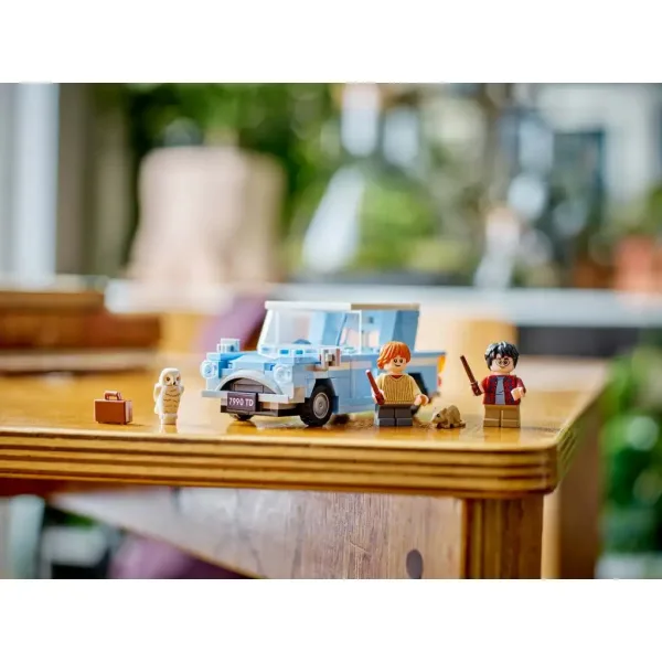 LEGO® Harry Potter™: Mașina zburătoare Ford Anglia™ (76424) imaginea 6