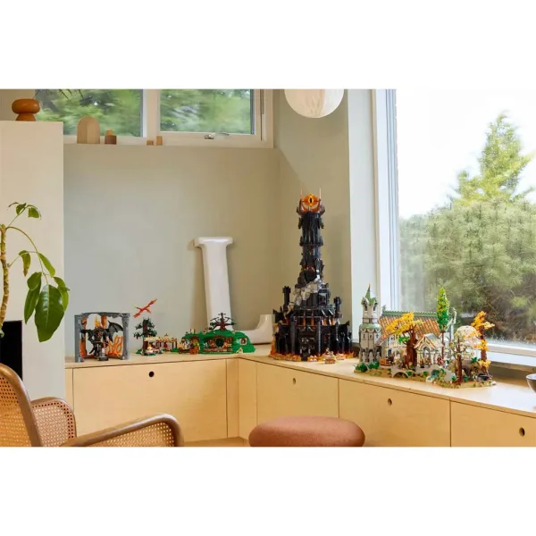 LEGO® Icons: Colțișor de lectură: Stăpânul inelelor: Balrog™ (10367) imaginea 9