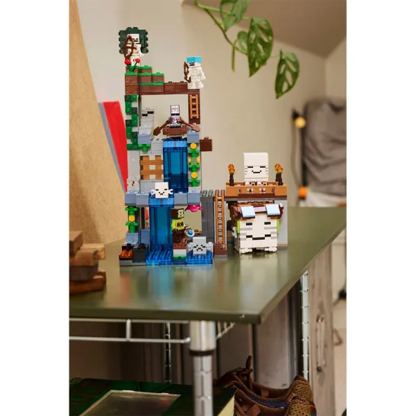 LEGO® Minecraft: Portul Fantomelor (21597) imaginea 11