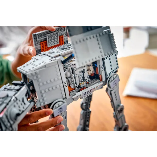 LEGO® Star Wars™: AT-AT™ al Imperiului Renăscut cu INT-4 imaginea 11