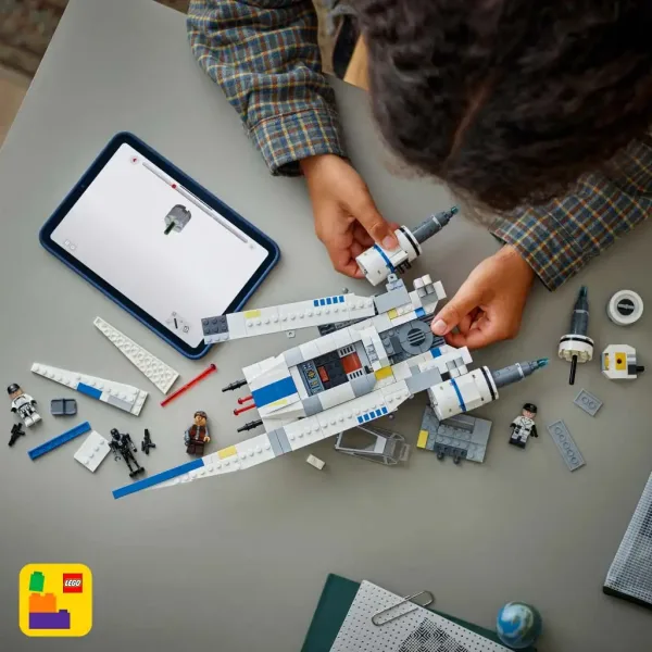 LEGO® Star Wars™: Nava de luptă U-wing Rebel™ (75399) imaginea 7